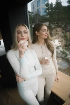 Aurora Aya Ulltopp D Myk longsleeve til dame