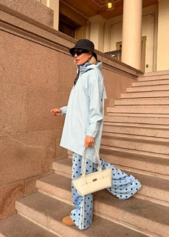Mode PU Poncho D Vanntett poncho til dame