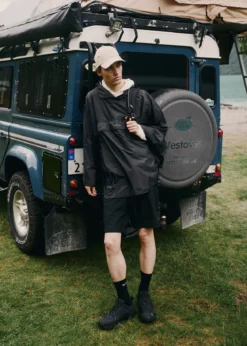 & Poncho U Vind- og vanntett poncho i unisex